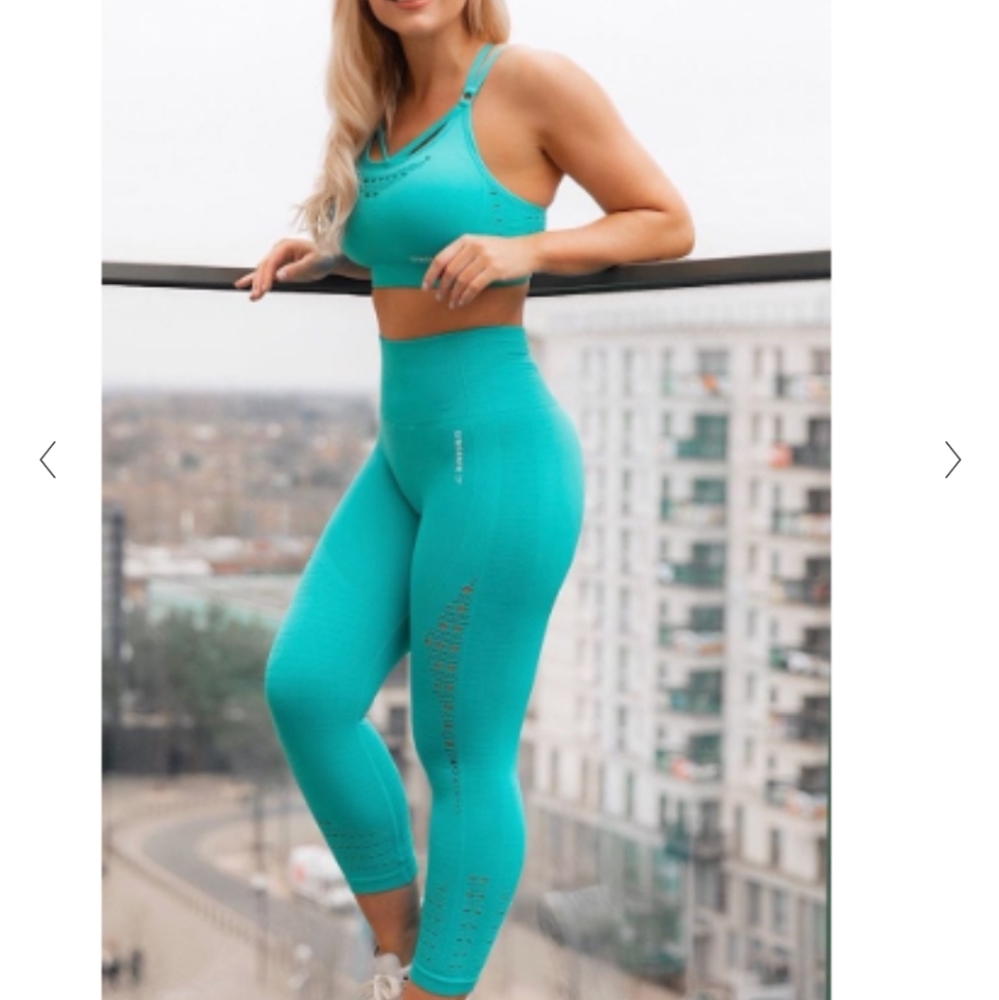 Turquoise Energy Seamless Gymshark leggings